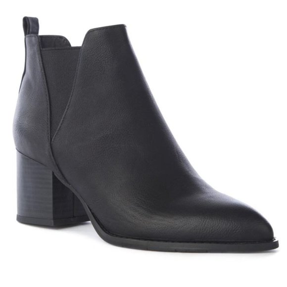 NWT Depth Ankle Boot by BC Footwear - Picture 1 of 5